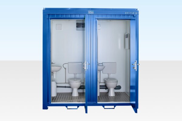 1+1 Double Mains Toilet 8ft x 5ft