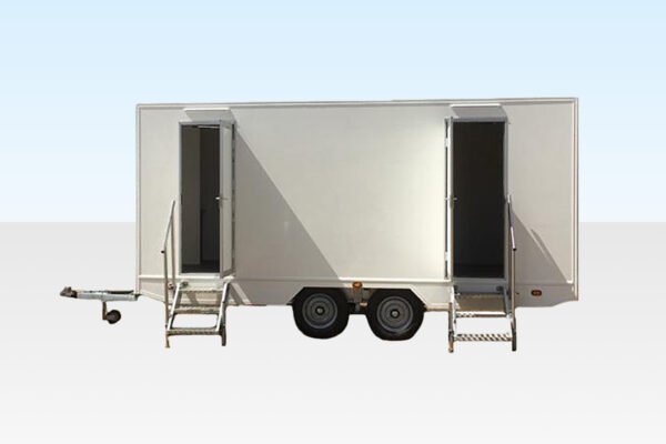 Towable Toilet 2+2